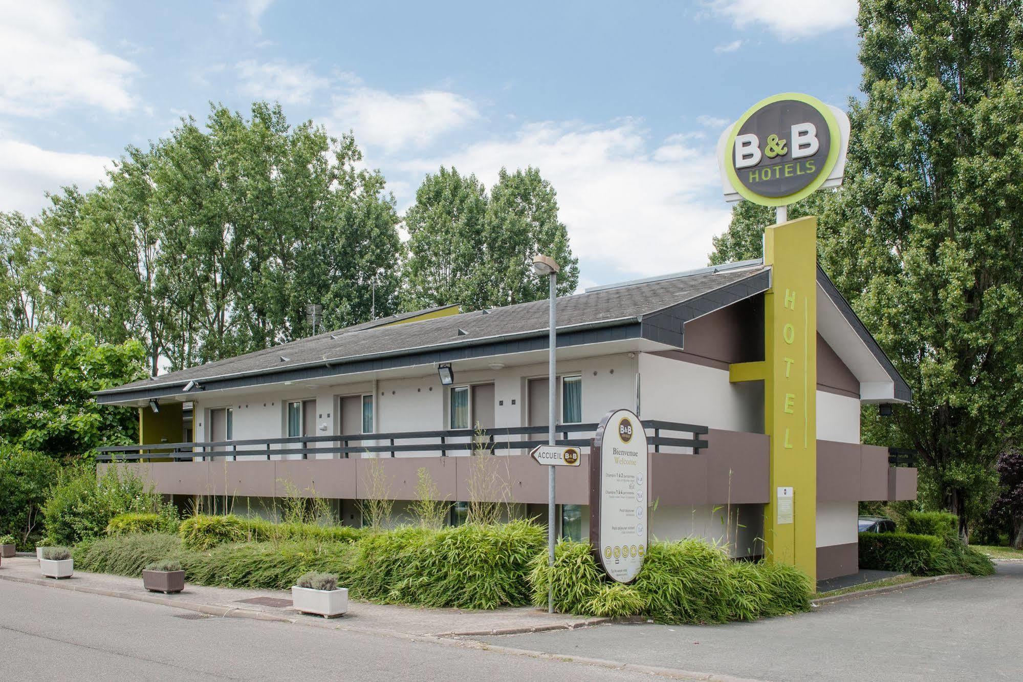 B&B Hotel Pontault Combault Bagian luar foto